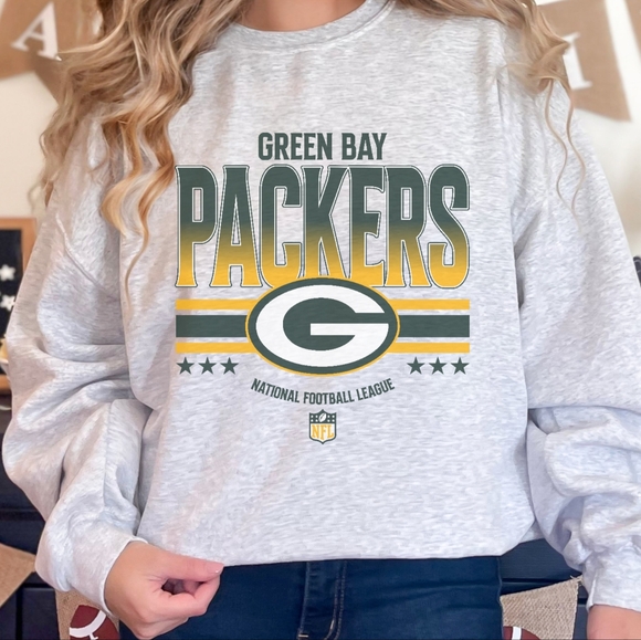 Green Bay Packers Football Crewneck Sweatshirt NEW - Picture 1 of 2